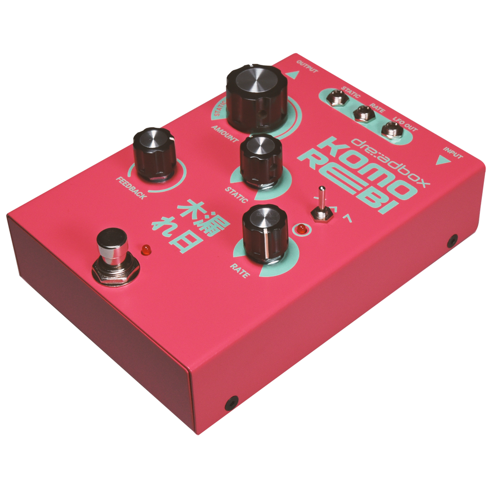 Pedal de chorus y flanger Dreadbox Komorebi, vista en ángulo desde la derecha