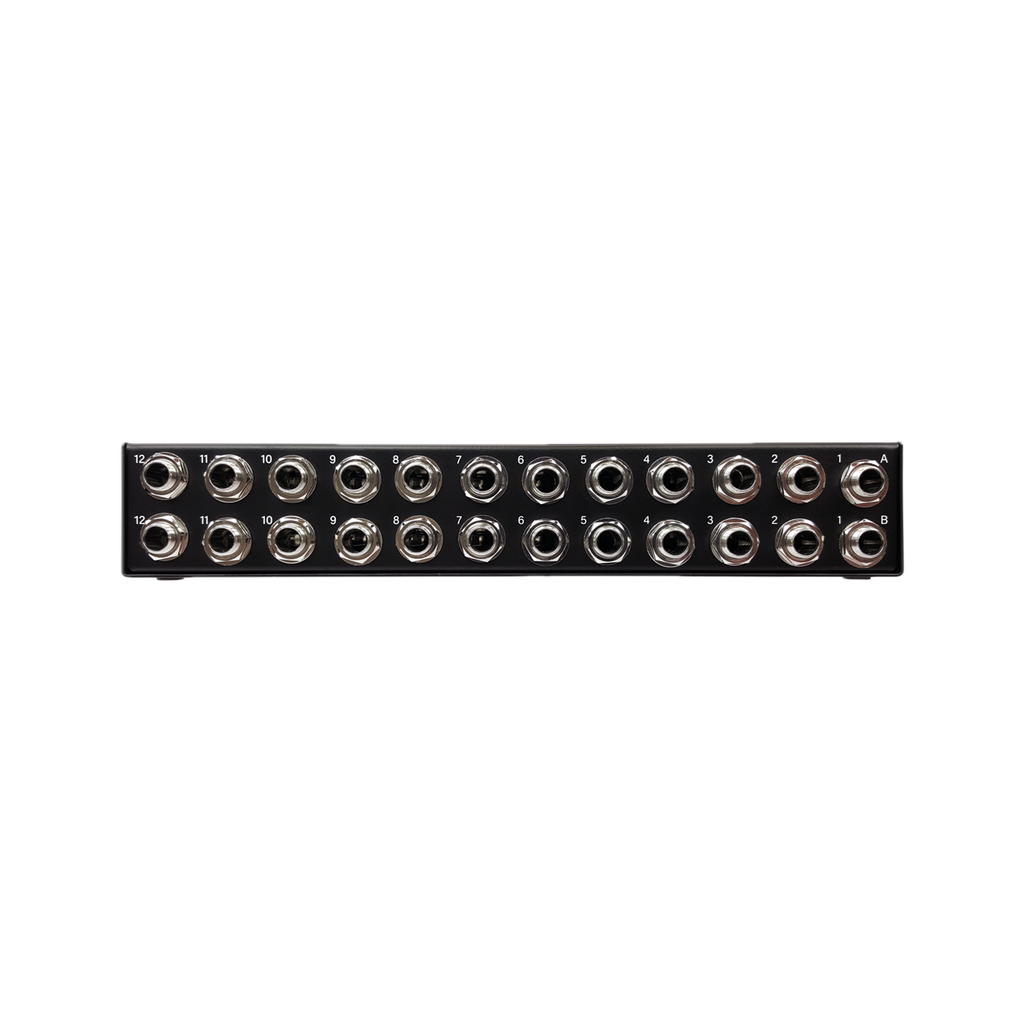 Patchbay DF Audio Minibay S24, panel trasero