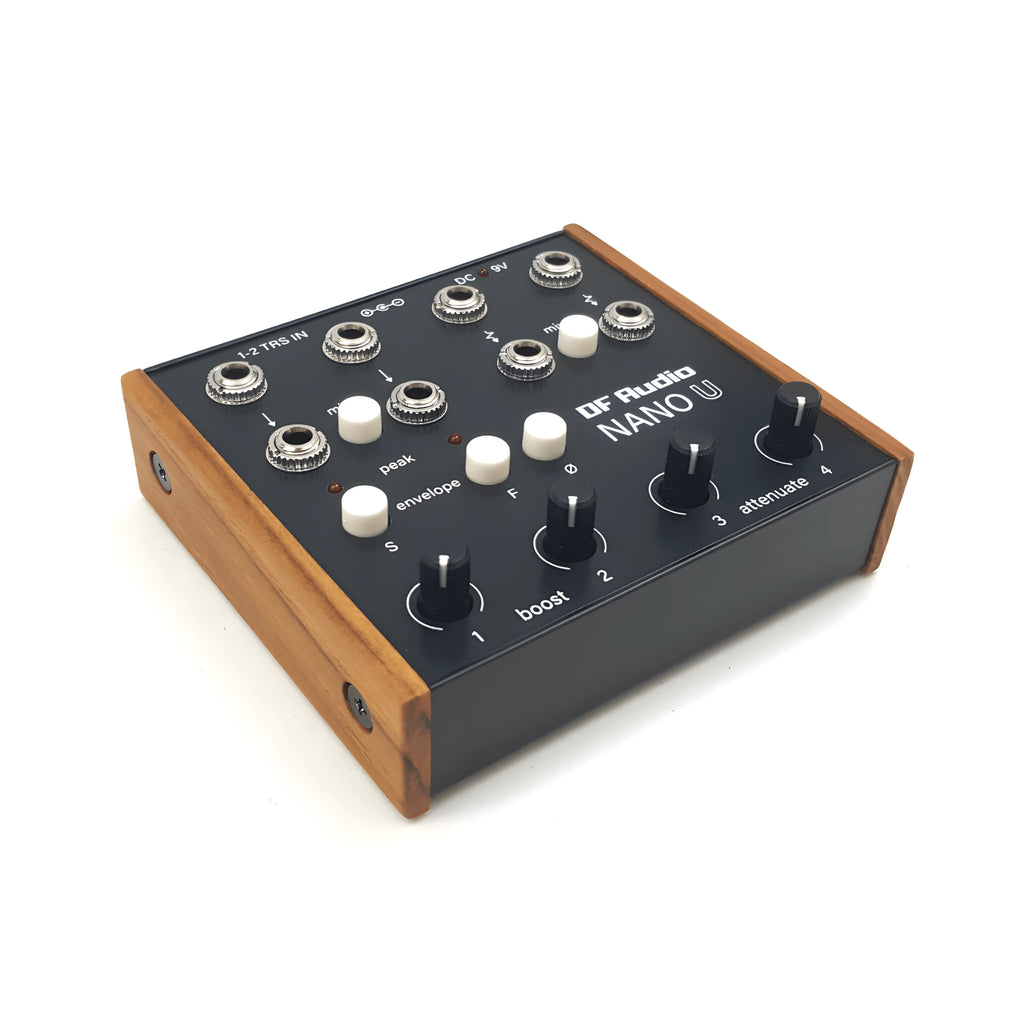 Módulo de utilidad DF Audio Nano U, vista en ángulo